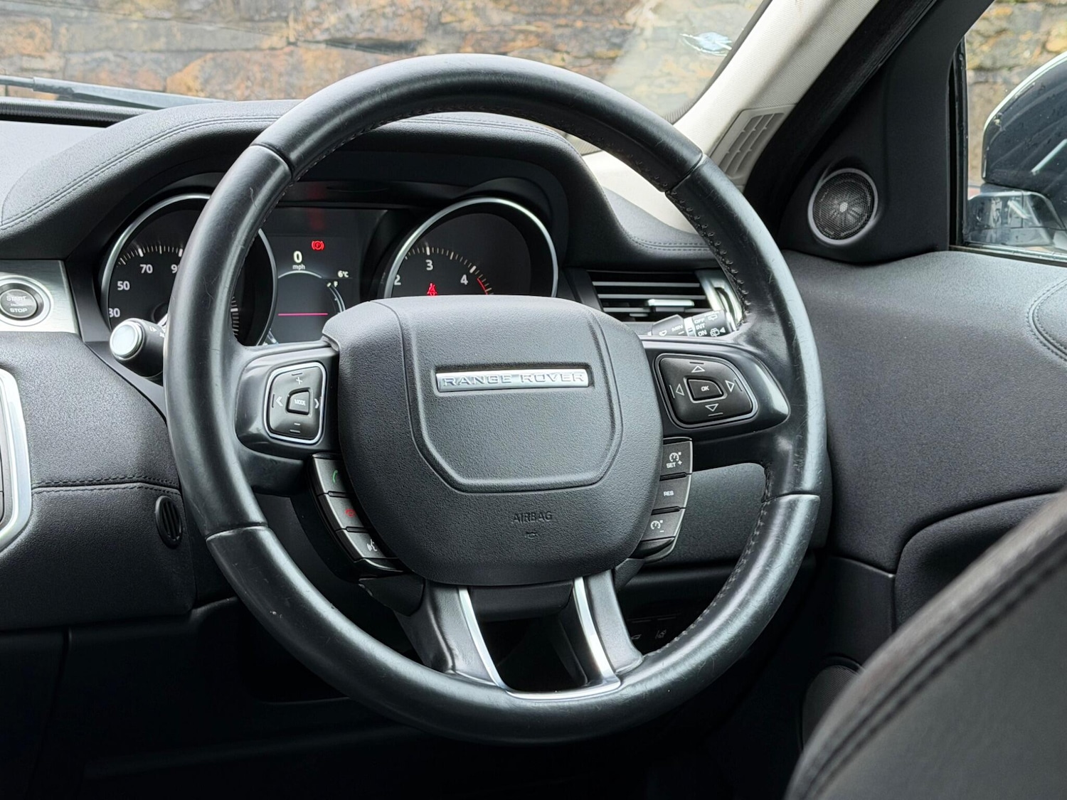 Used Land Rover Range Rover Evoque 2015 for sale - 77625823: Photo 25