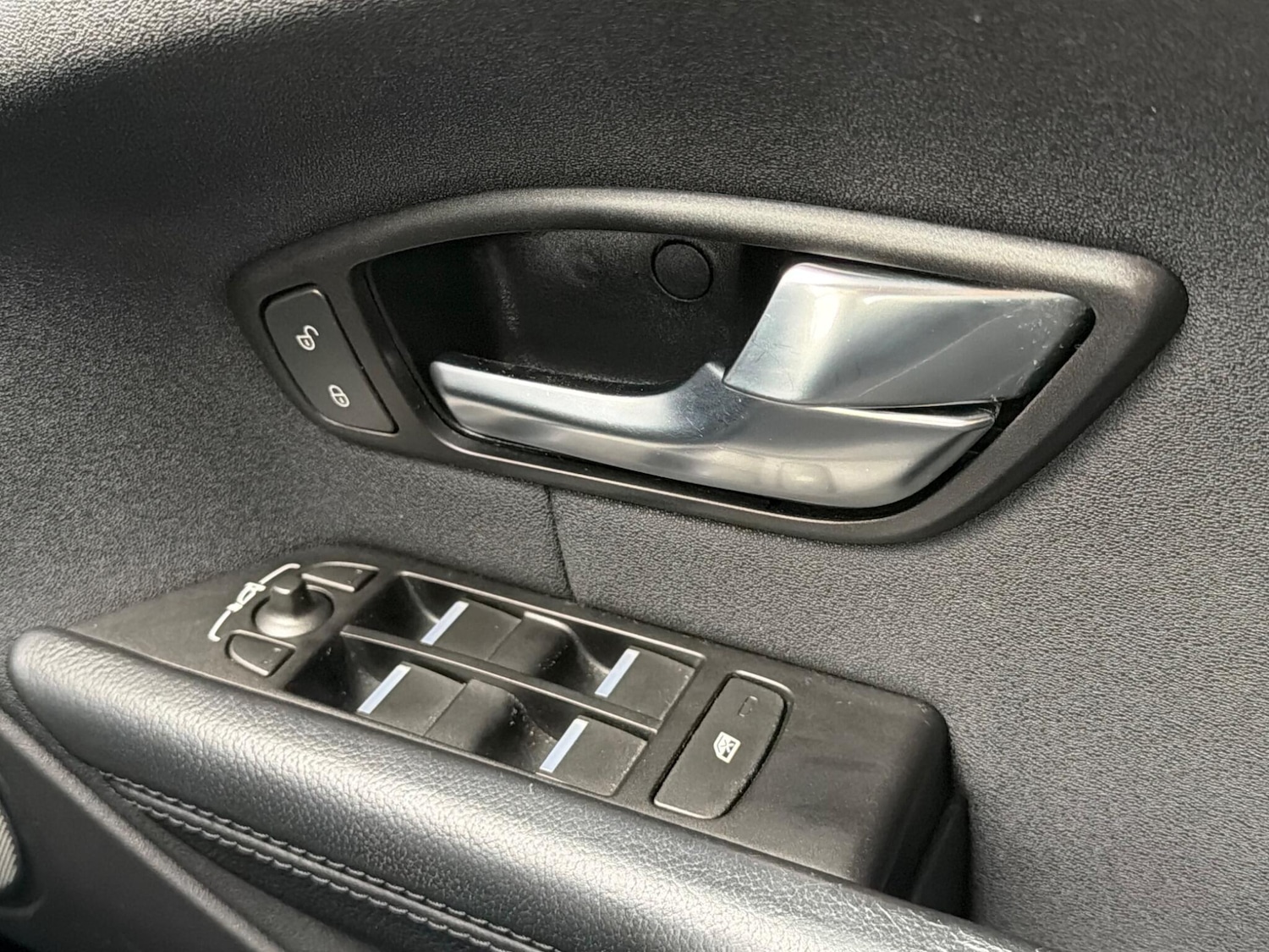 Used Land Rover Range Rover Evoque 2015 for sale - 77625823: Photo 41