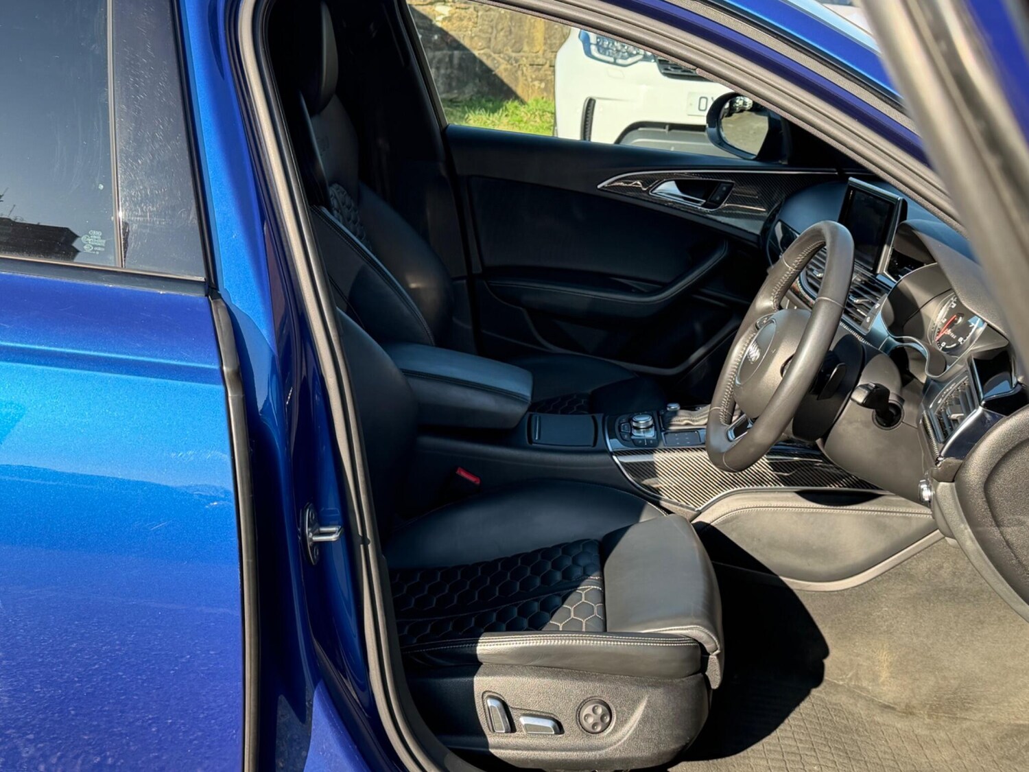 Used Audi RS6 Avant 2014 for sale - 77738544: Photo 17