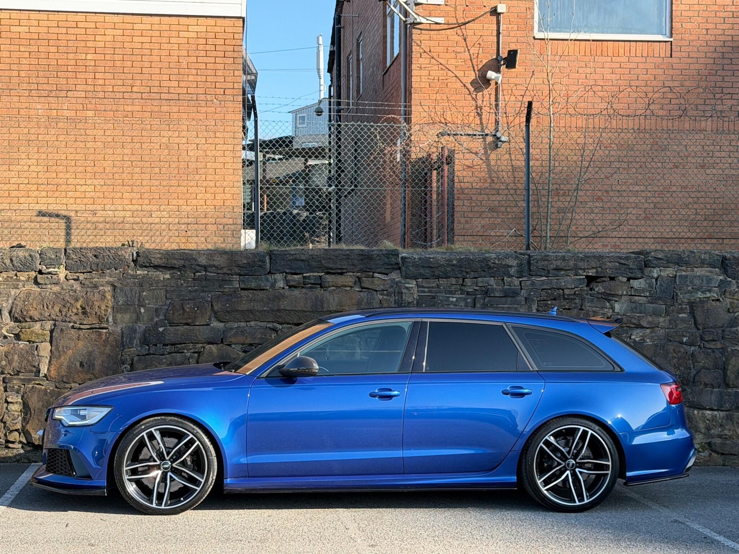 Used Audi RS6 Avant 2014 for sale - 77738544: Photo 4