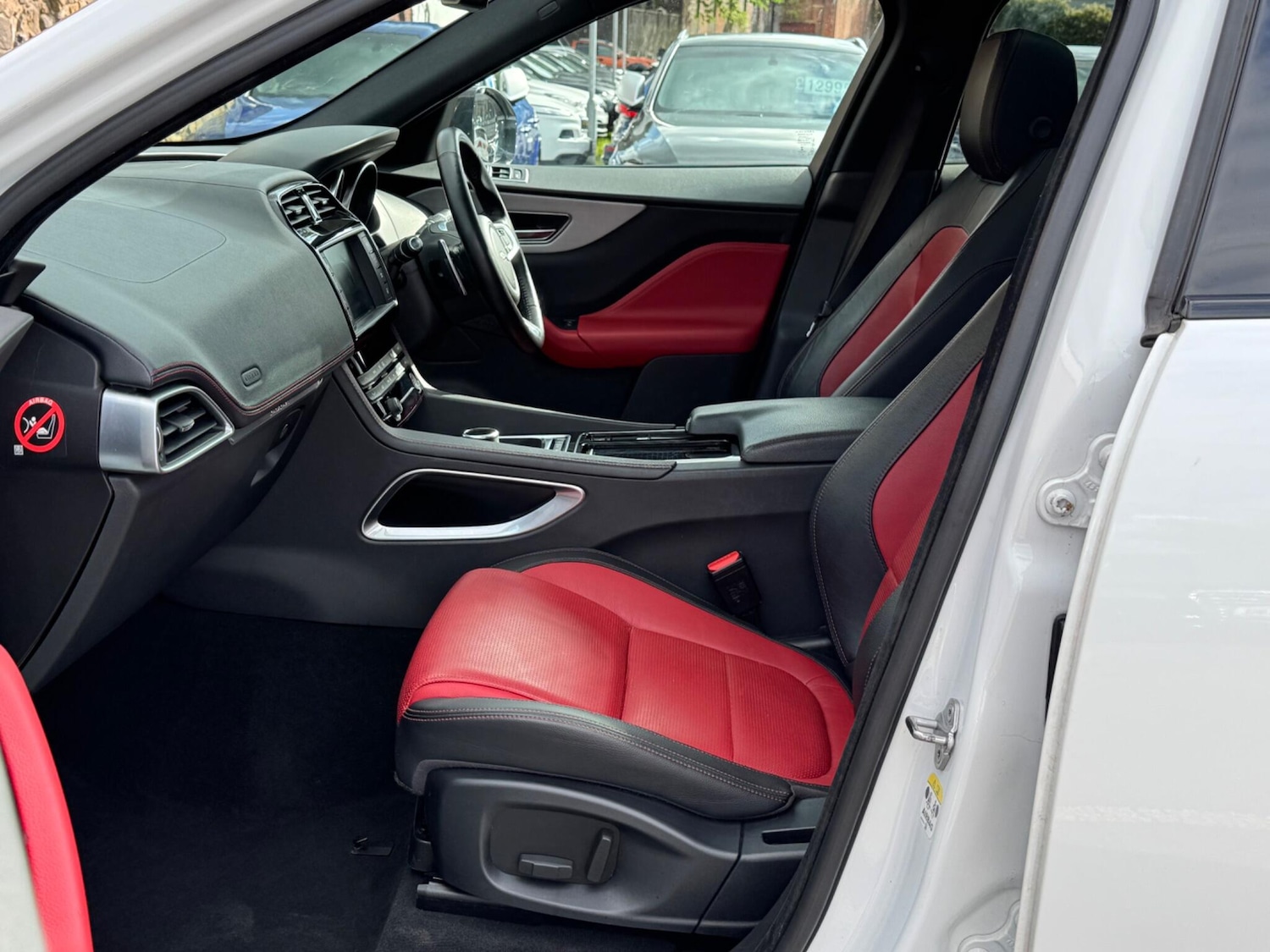 Used Jaguar F-Pace for sale - 76993636: Photo 17