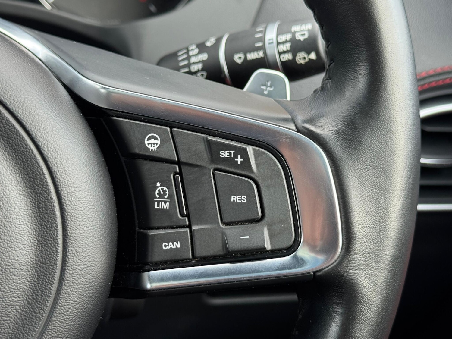 Used Jaguar F-Pace for sale - 76993636: Photo 28