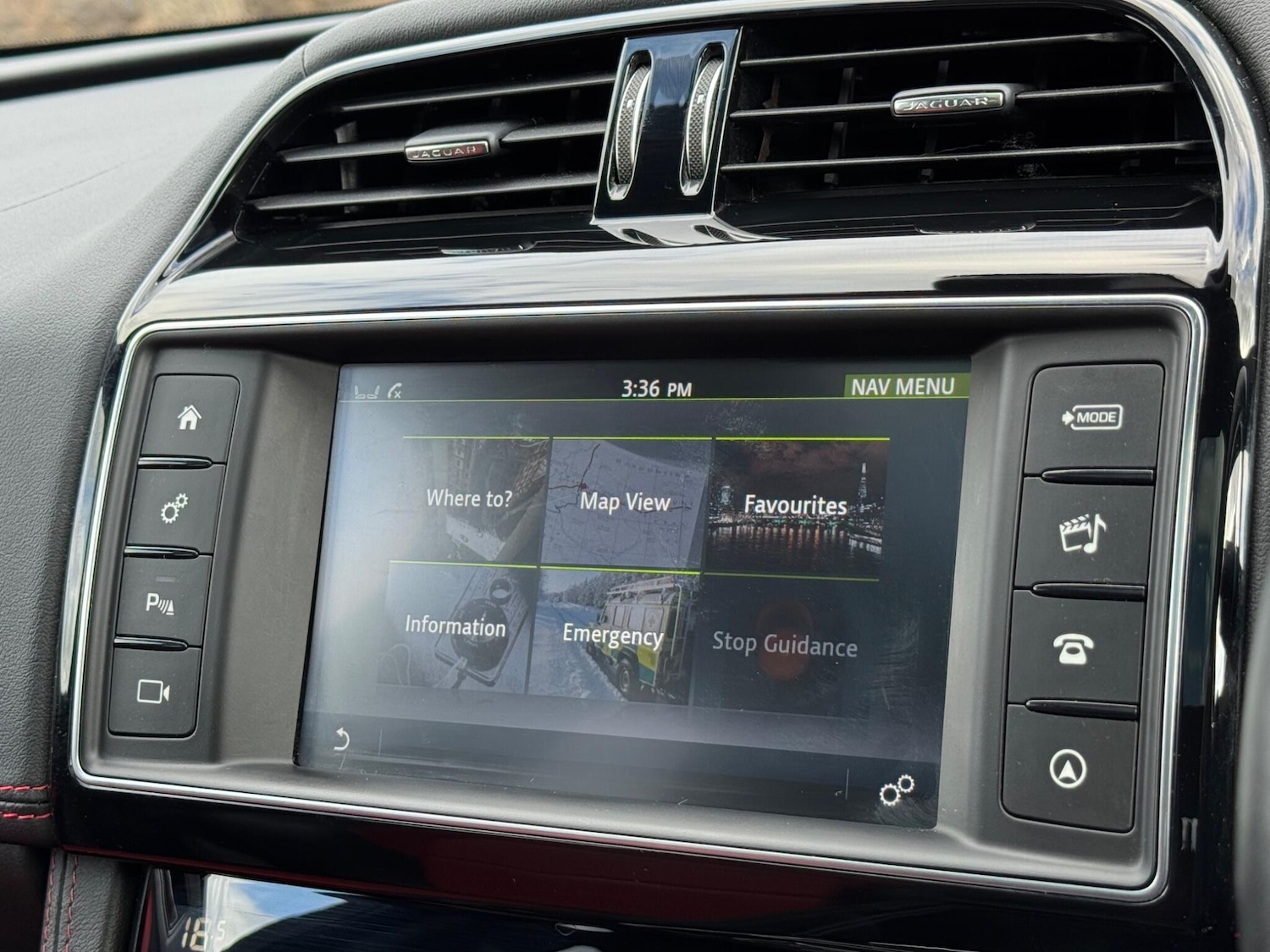 Used Jaguar F-Pace for sale - 76993636: Photo 33