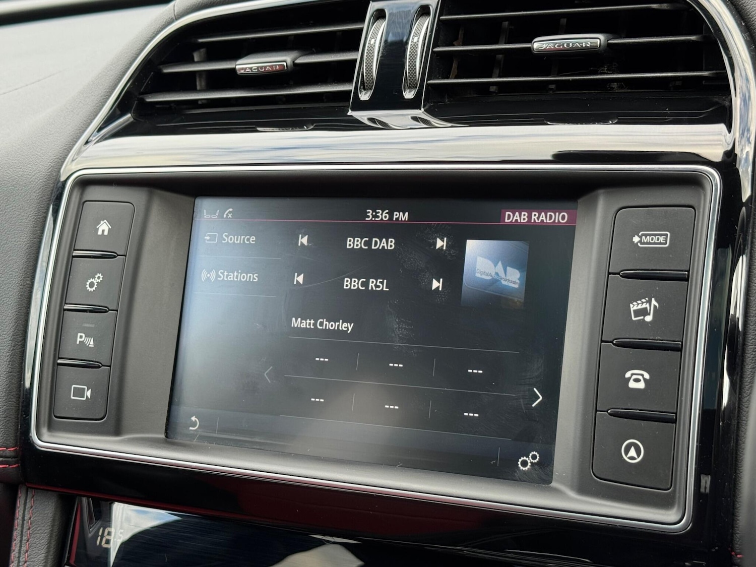 Used Jaguar F-Pace for sale - 76993636: Photo 36