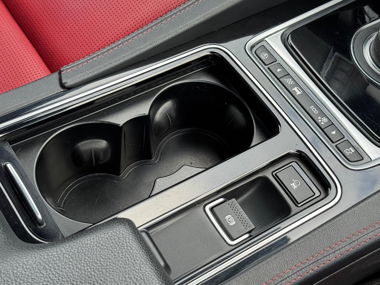 Used Jaguar F-Pace for sale - 76993636: Photo 45