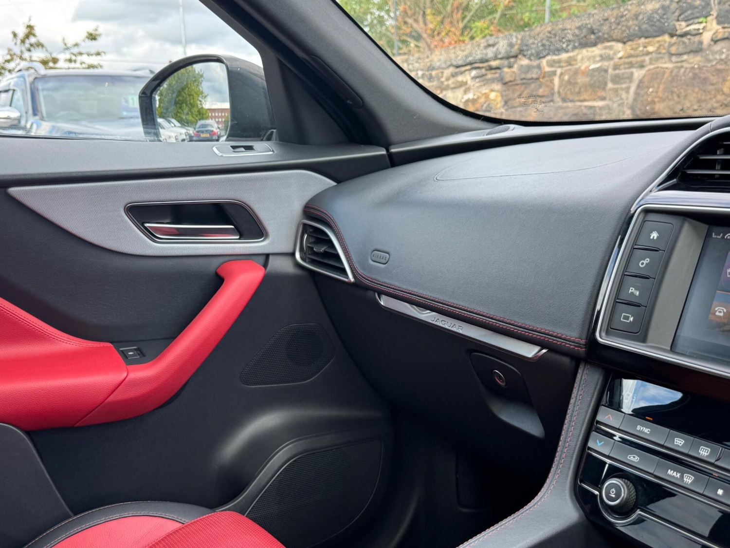 Used Jaguar F-Pace for sale - 76993636: Photo 52