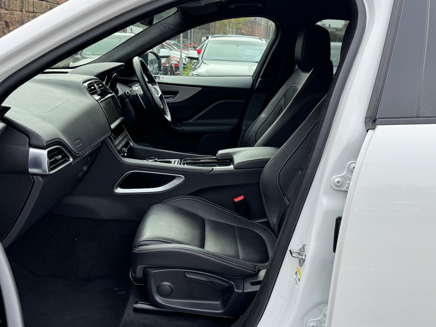 Used Jaguar F-Pace for sale - 76997541: Photo 15