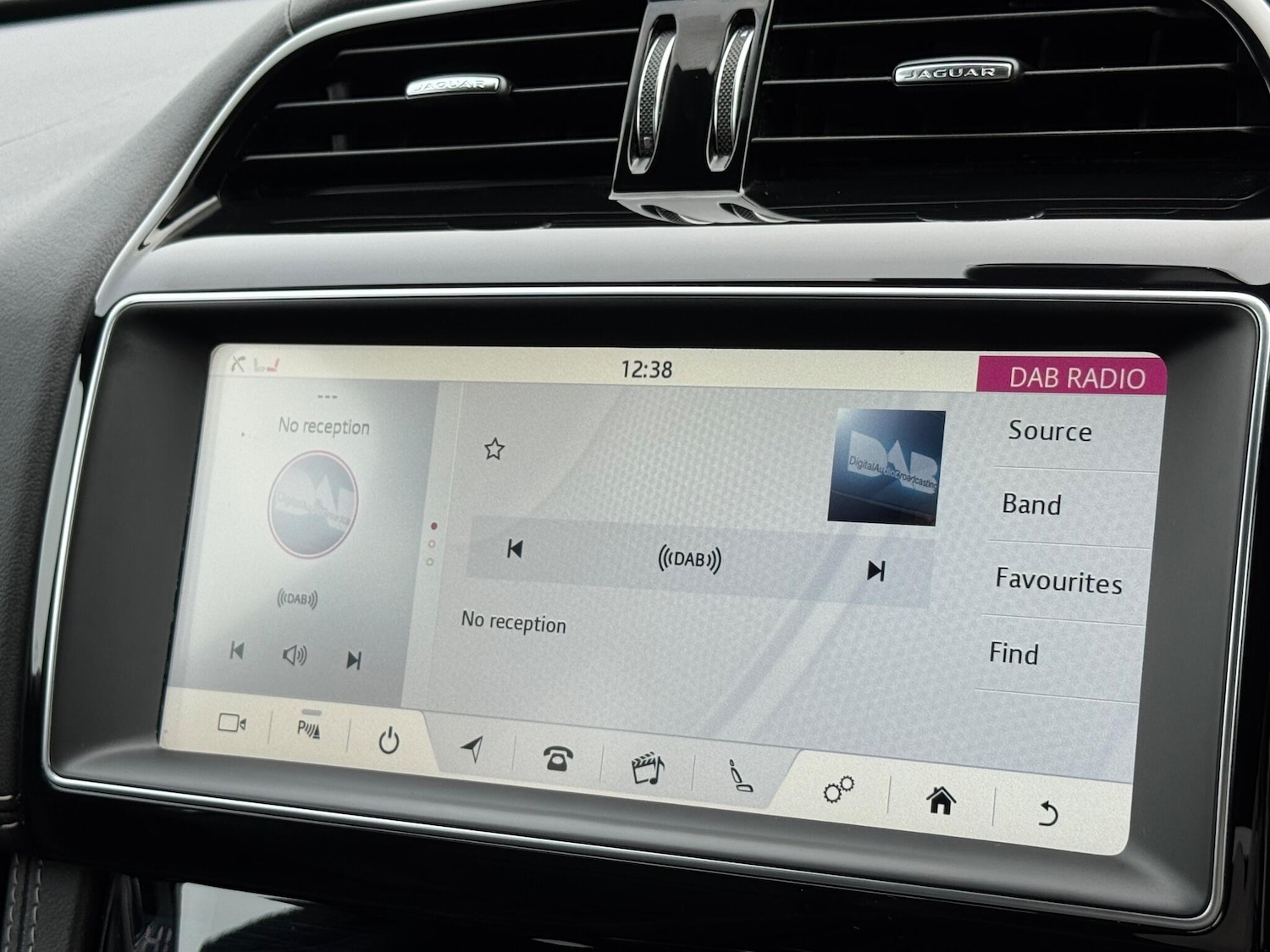 Used Jaguar F-Pace for sale - 76997541: Photo 31