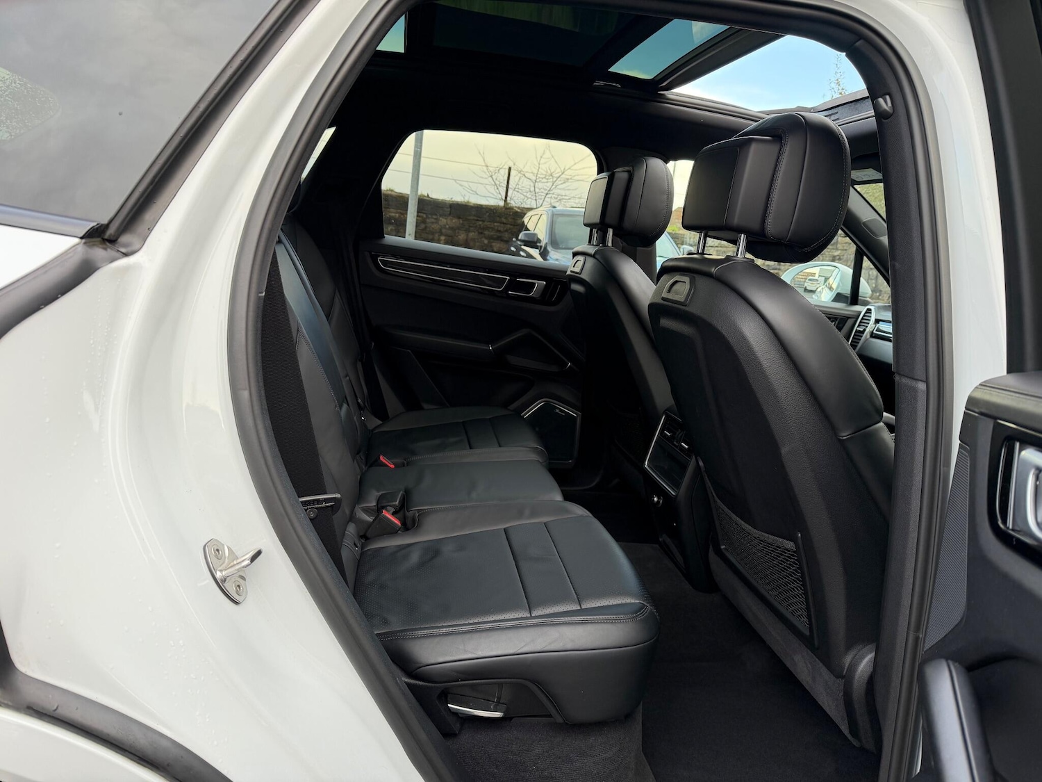 Used Porsche Cayenne 2020 for sale - 76990936: Photo 20