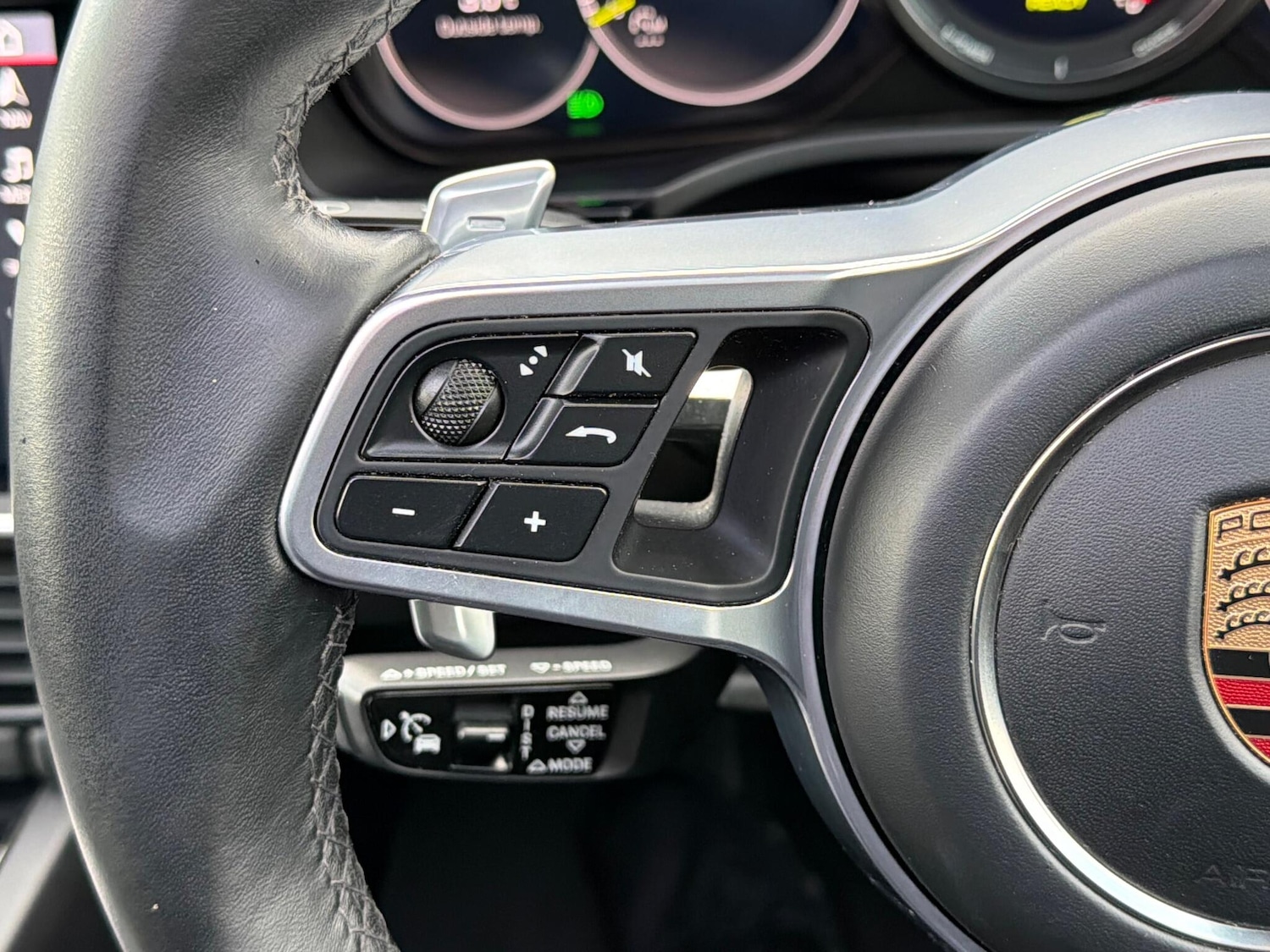 Used Porsche Cayenne 2020 for sale - 76990936: Photo 27