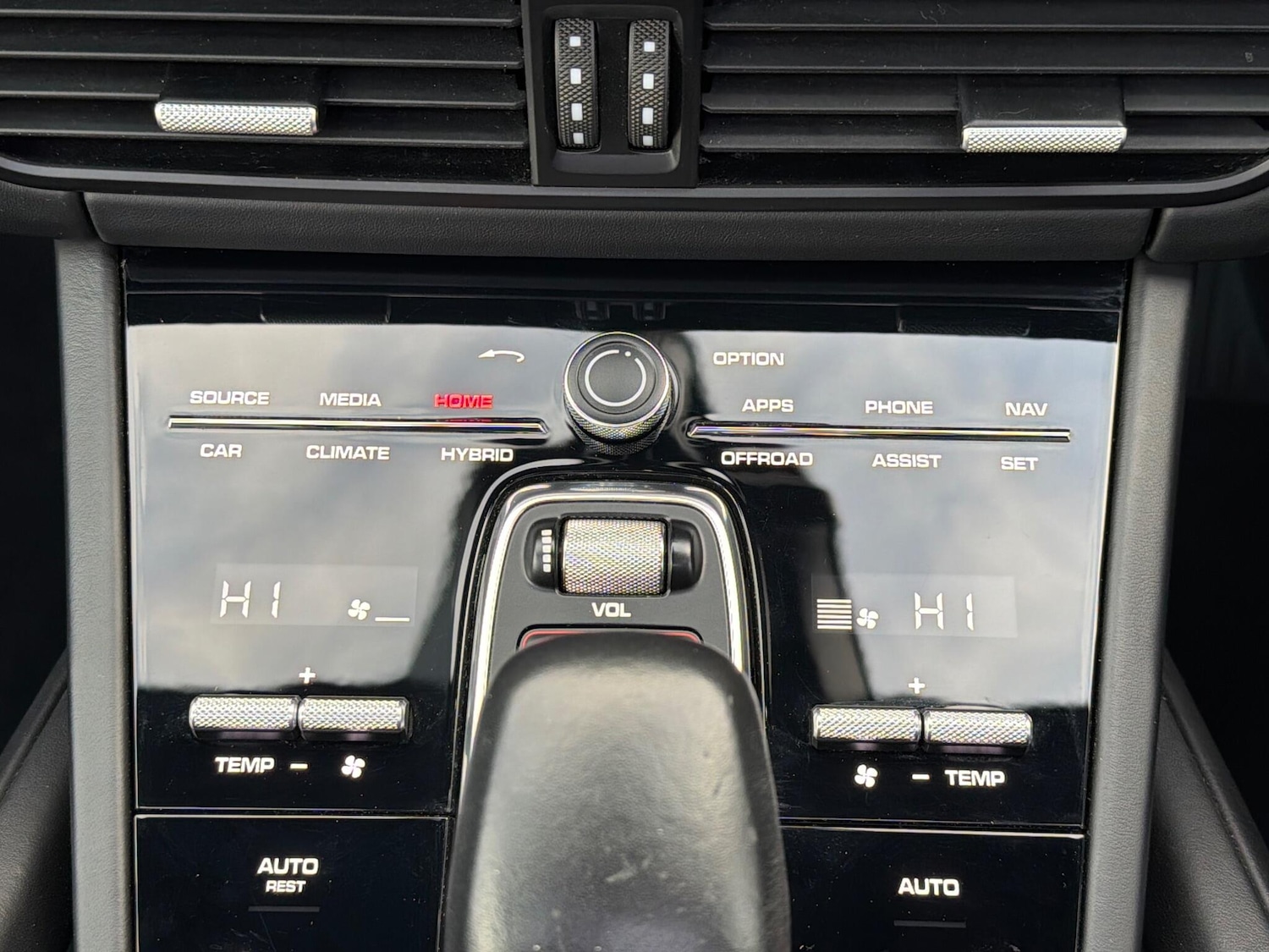 Used Porsche Cayenne 2020 for sale - 76990936: Photo 39