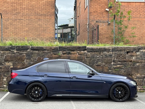Used BMW 3 Series 2017 for sale - 76161076: Photo 8