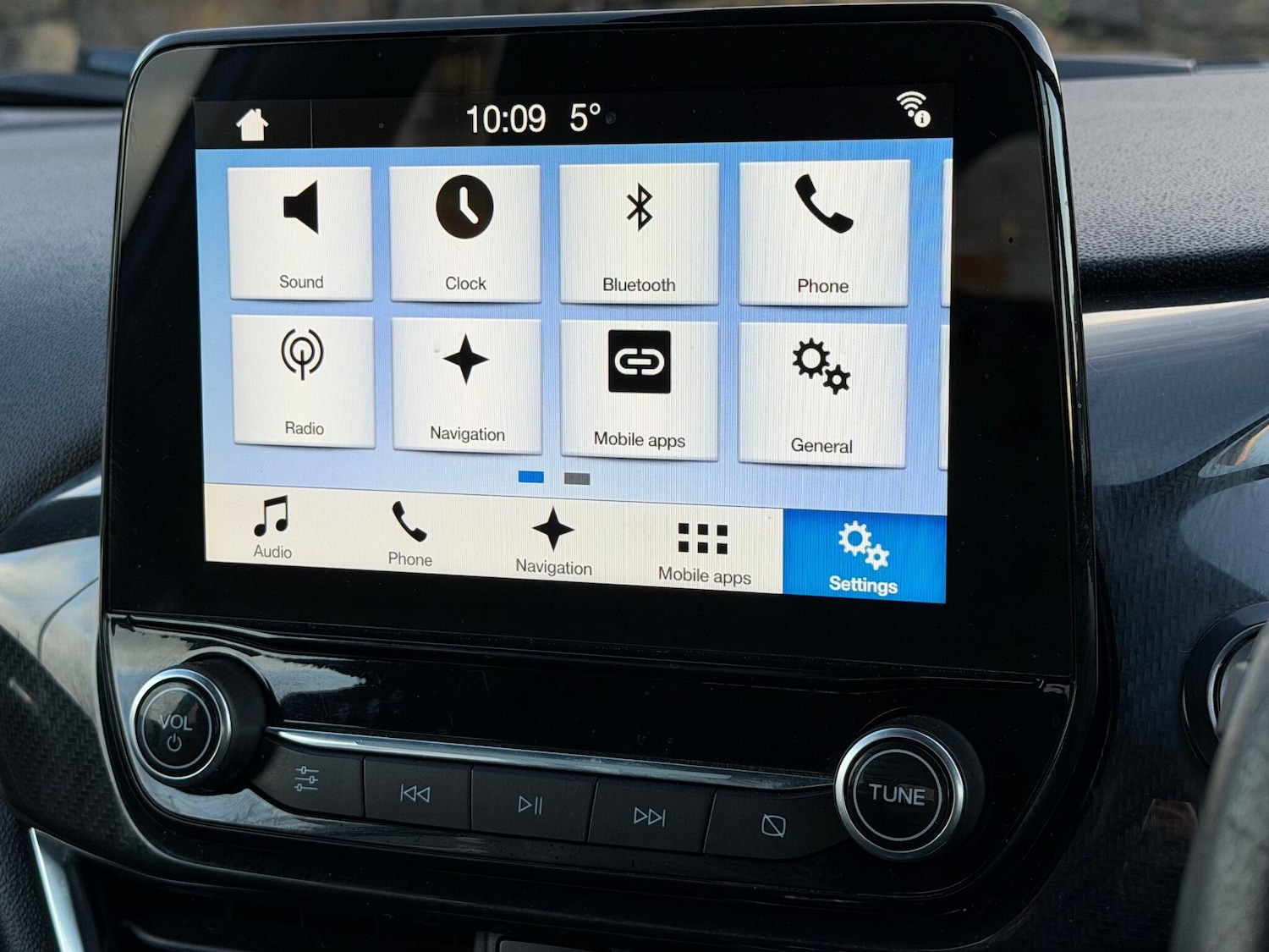 Used Ford Fiesta 2017 for sale - 76991590: Photo 31