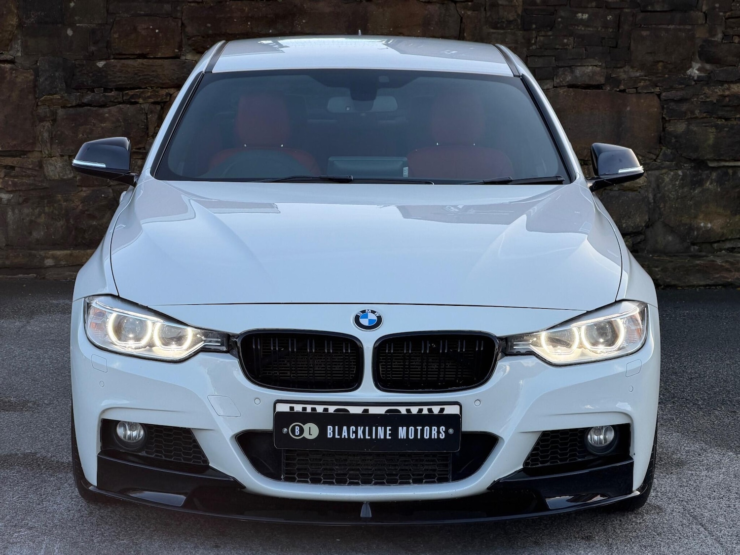 Used BMW 3 Series 2014 for sale - 76671625: Photo 2