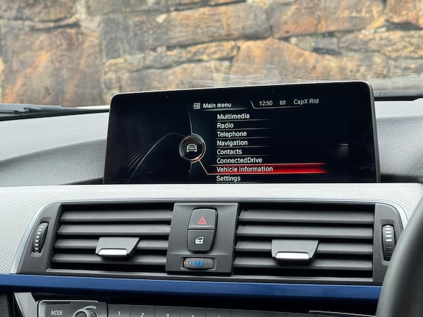 Used BMW 3 Series 2016 for sale - 76160987: Photo 39