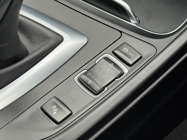 Used BMW 3 Series 2016 for sale - 76160987: Photo 46