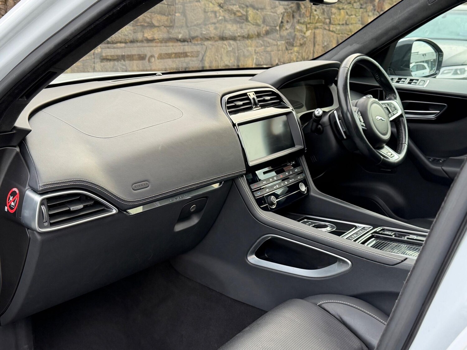 Used Jaguar F-Pace 2016 for sale - 77119748: Photo 15