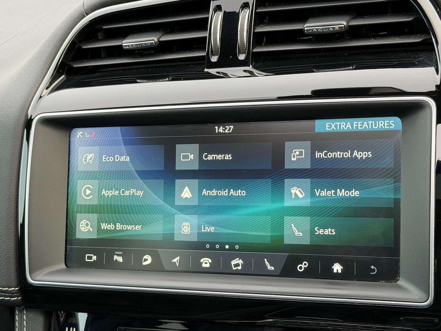 Used Jaguar F-Pace 2016 for sale - 77119748: Photo 32