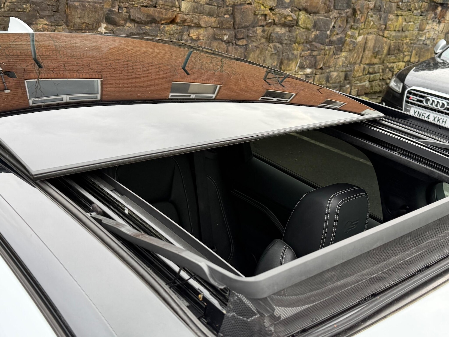 Used Jaguar F-Pace 2016 for sale - 77119748: Photo 9