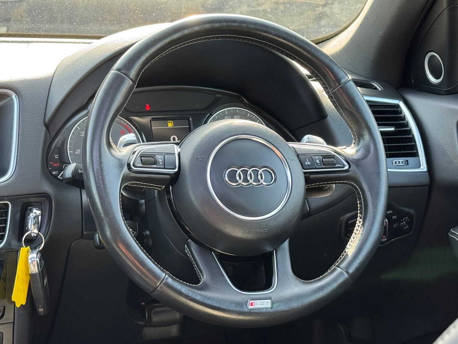 Used Audi Q5 2013 for sale - 76987997: Photo 26