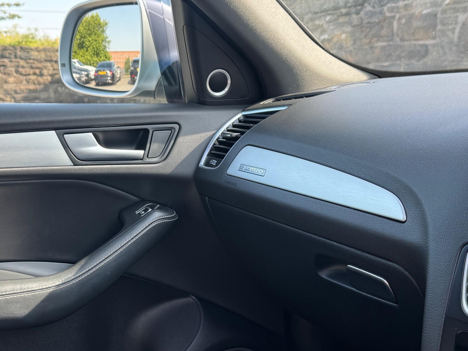 Used Audi Q5 2013 for sale - 76987997: Photo 50