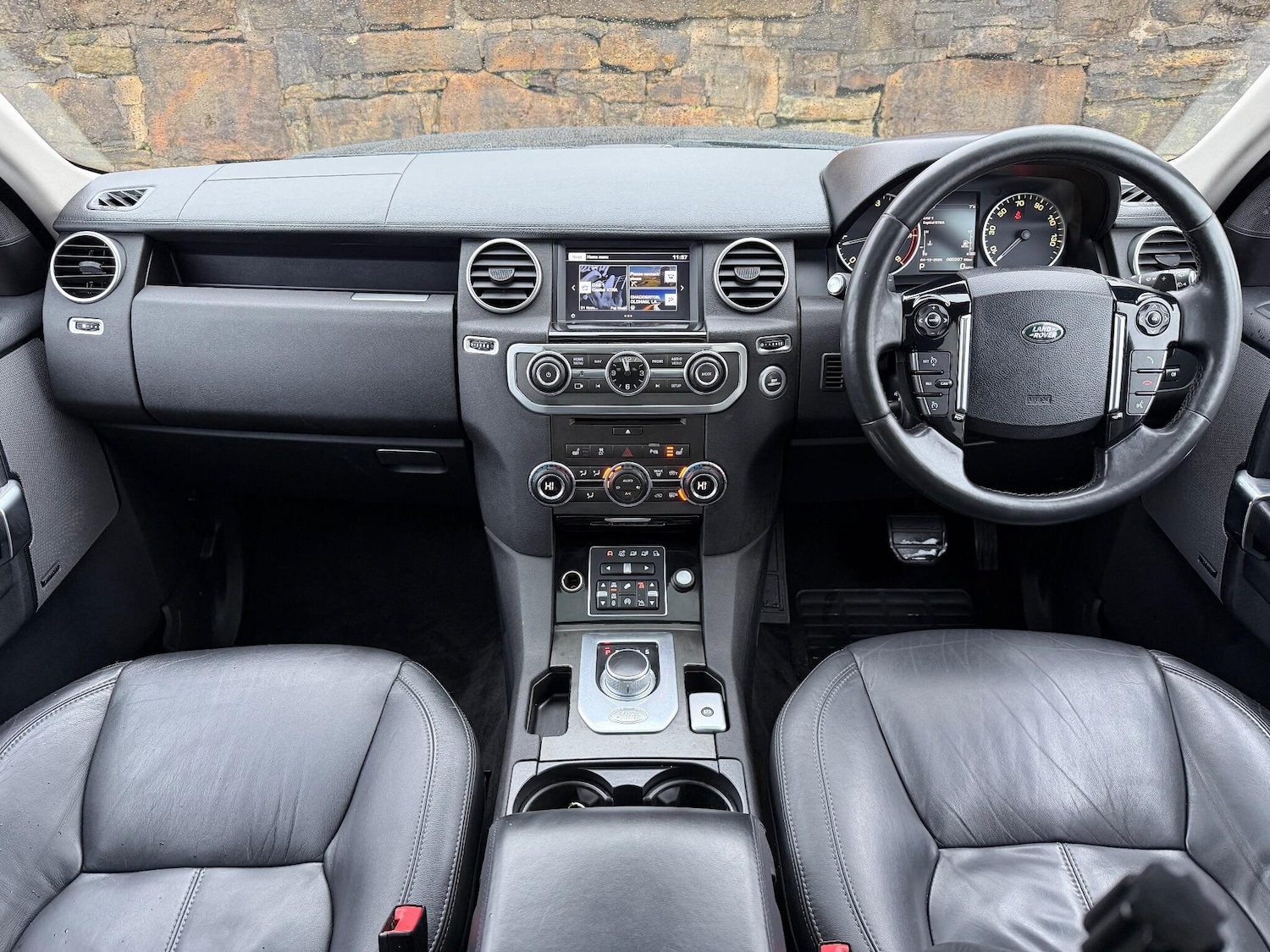 Used Land Rover Discovery 4 2015 for sale - 76781403: Photo 11