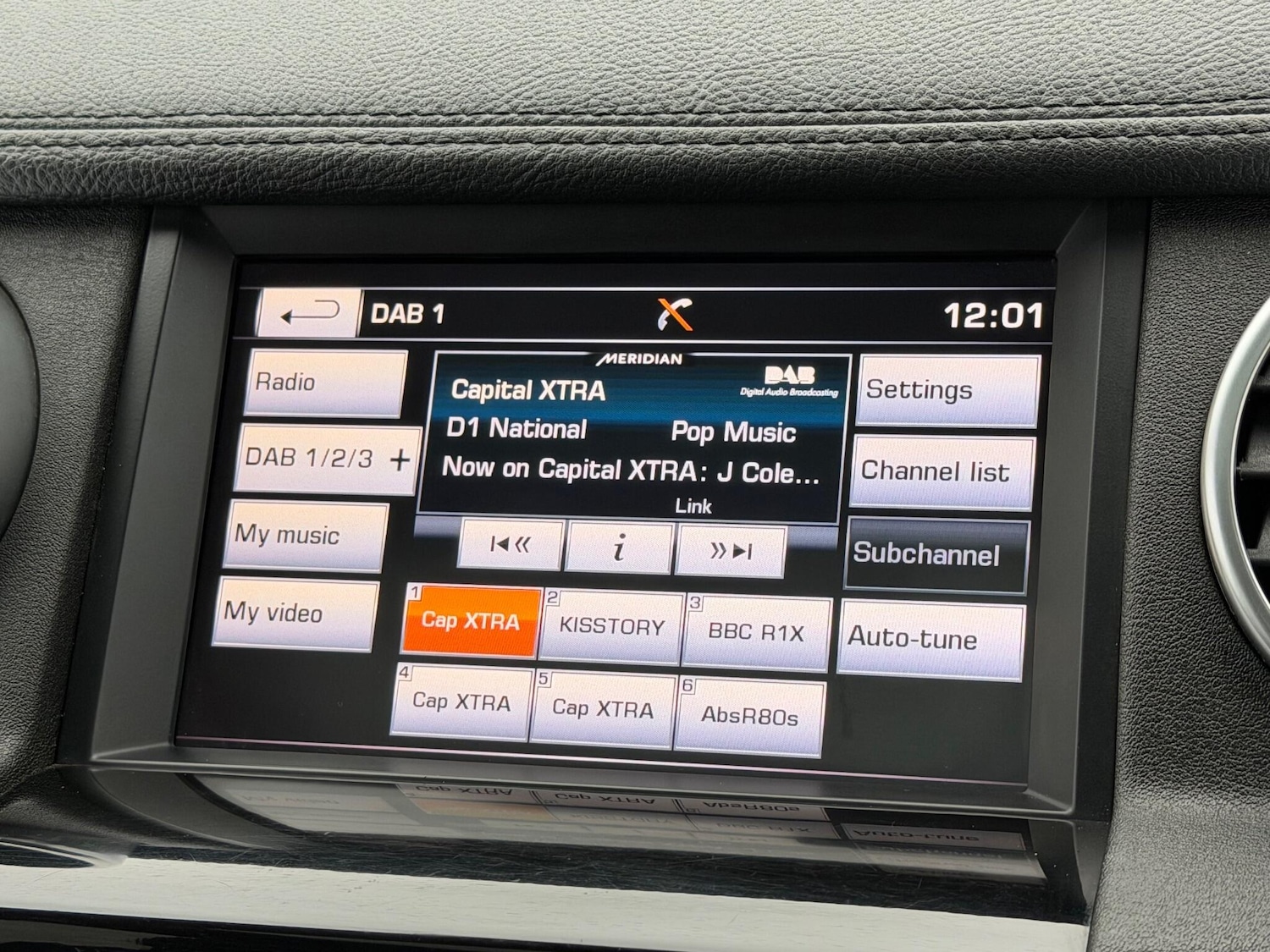 Used Land Rover Discovery 4 2015 for sale - 76781403: Photo 33