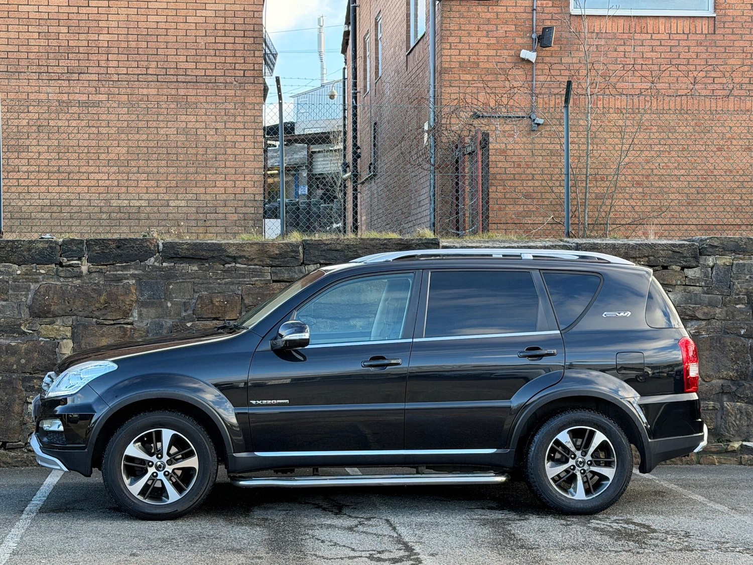 Used Ssangyong Rexton 2016 for sale - 77097451: Photo 4
