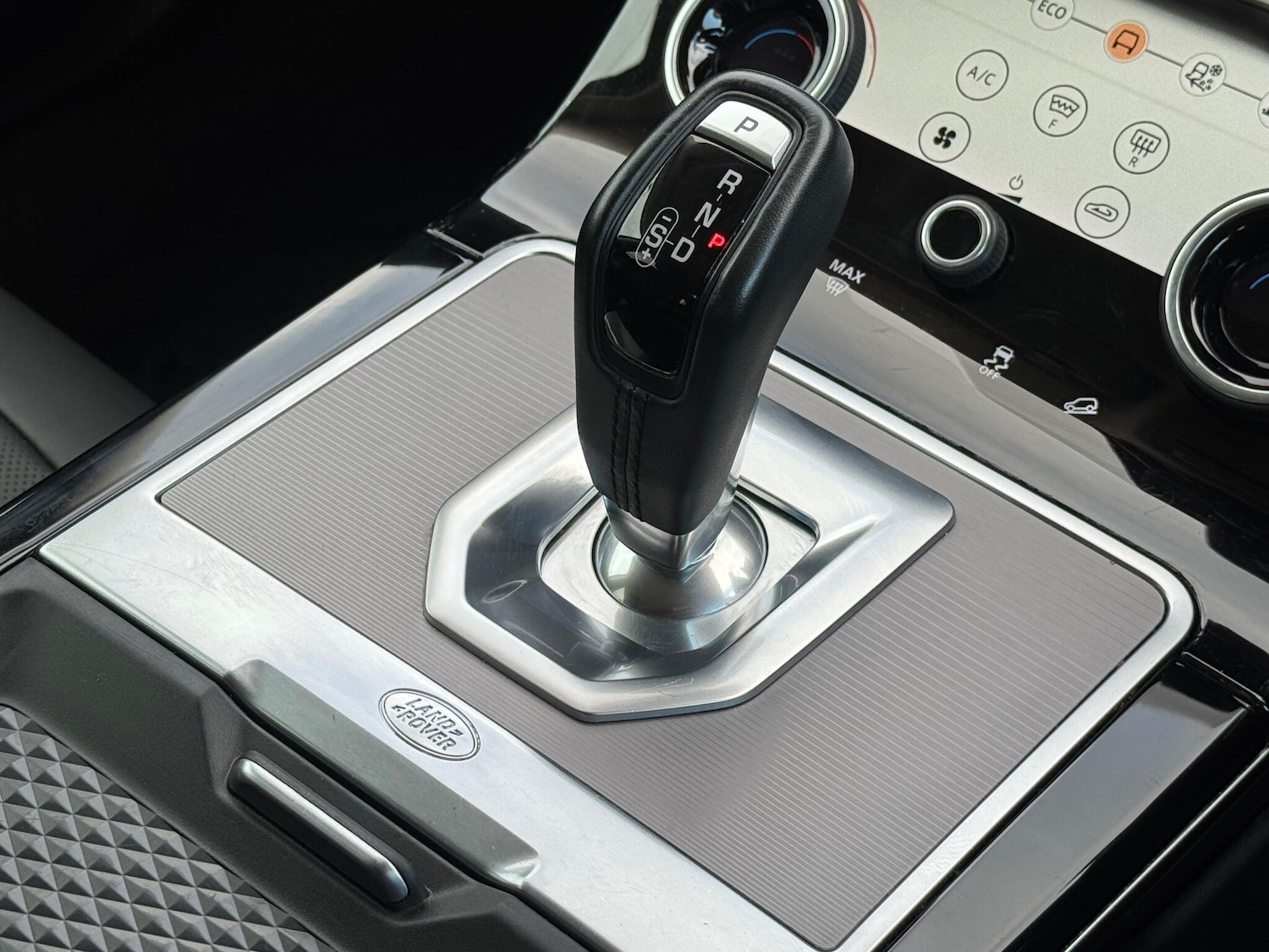 Used Land Rover Range Rover Evoque 2019 for sale - 76161067: Photo 45
