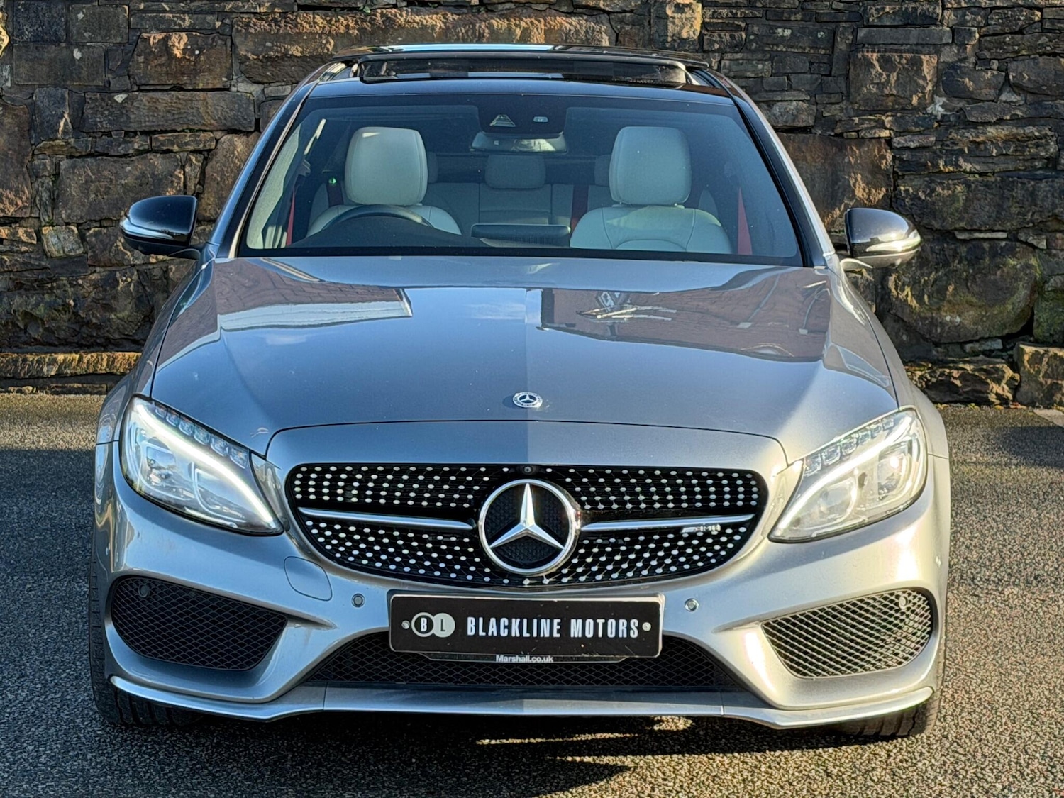 Used Mercedes-Benz C Class 2019 for sale - 76781331: Photo 2