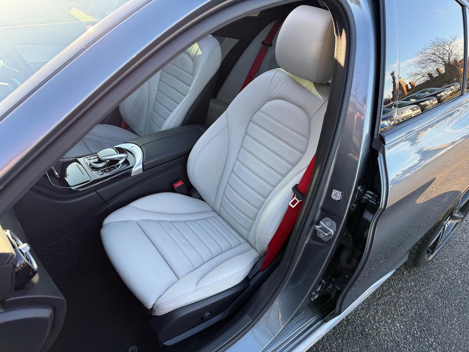 Used Mercedes-Benz C Class 2019 for sale - 76781331: Photo 20