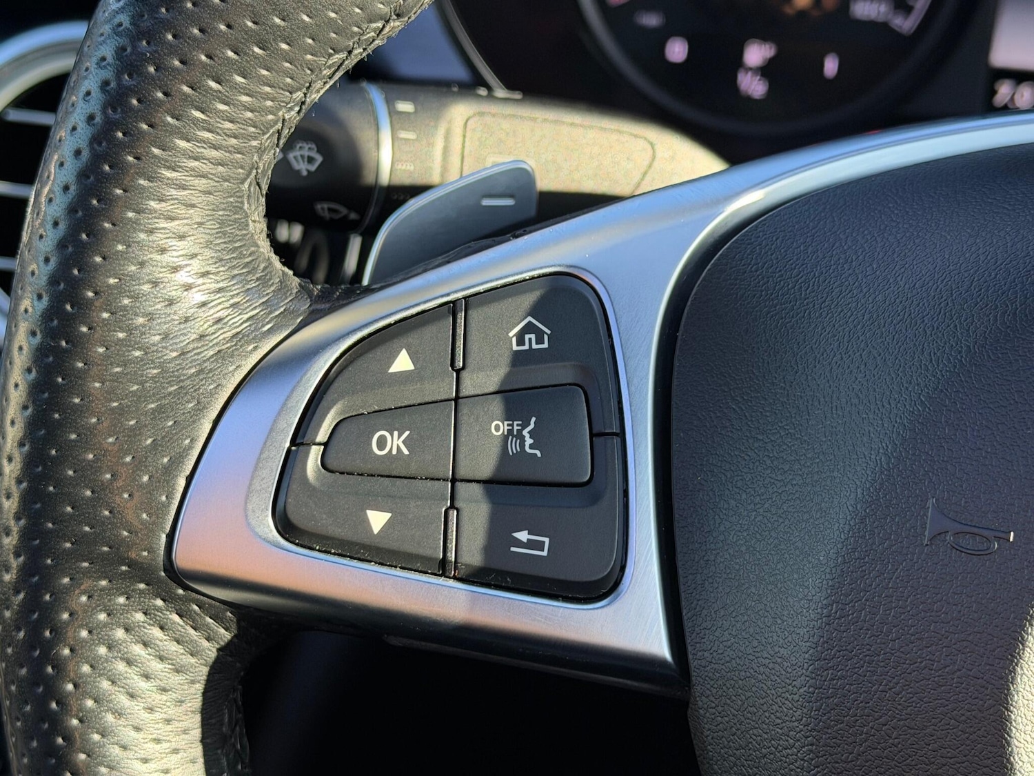 Used Mercedes-Benz C Class 2019 for sale - 76781331: Photo 29