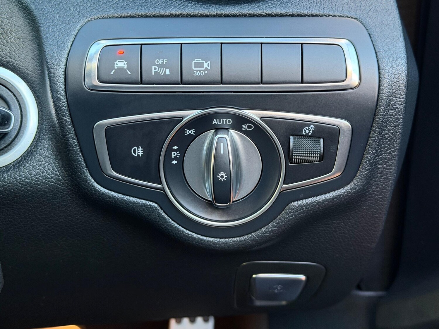 Used Mercedes-Benz C Class 2019 for sale - 76781331: Photo 47