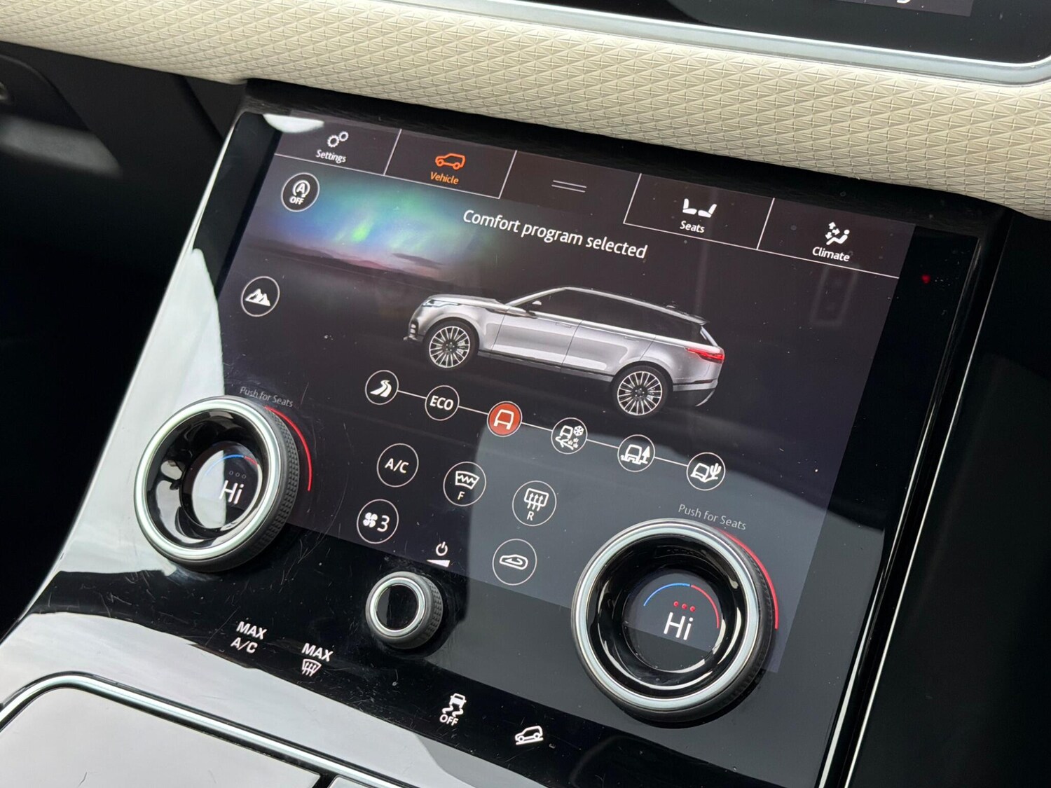 Used Land Rover Range Rover Velar 2018 for sale - 77306350: Photo 39