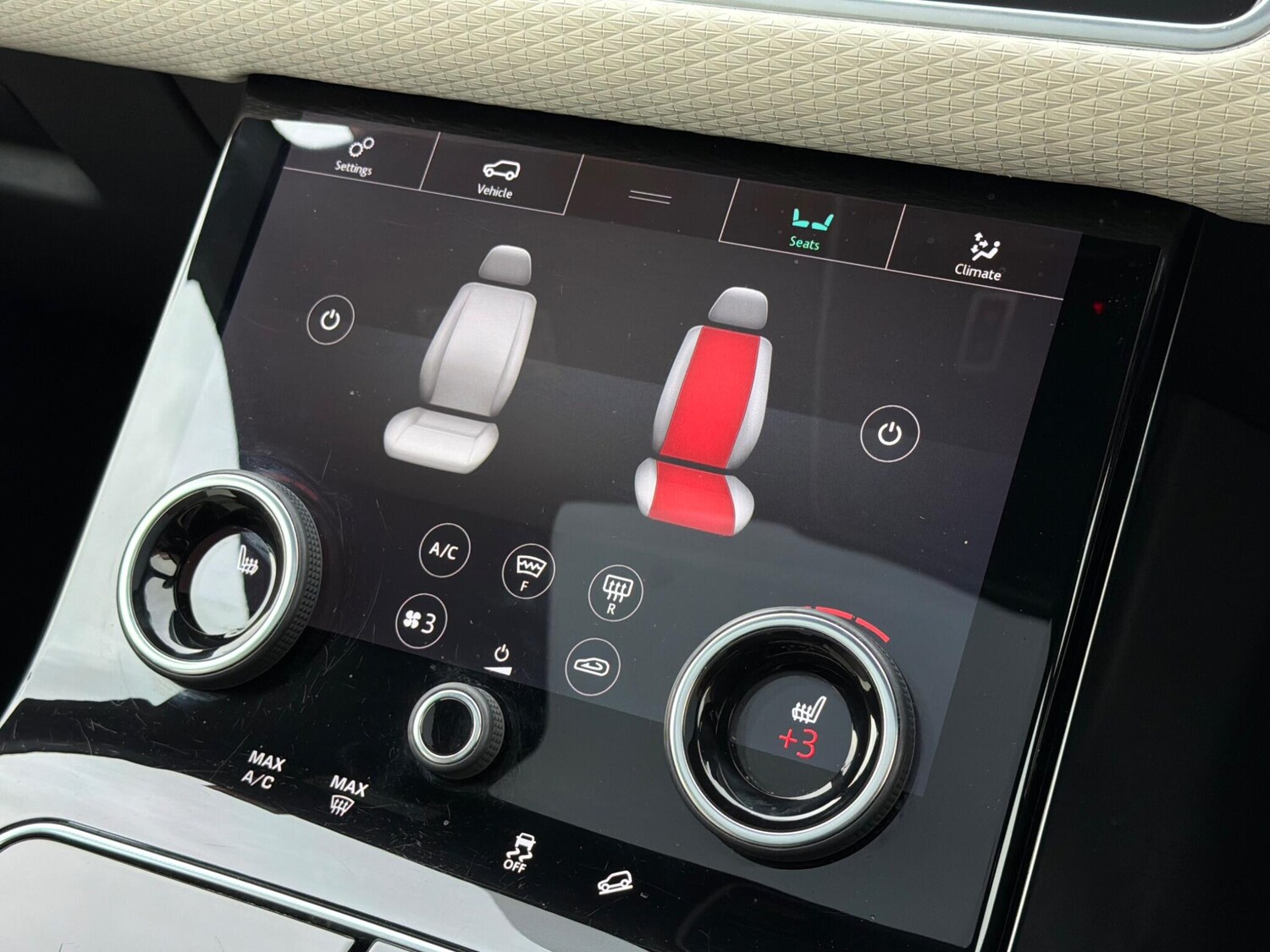 Used Land Rover Range Rover Velar 2018 for sale - 77306350: Photo 40