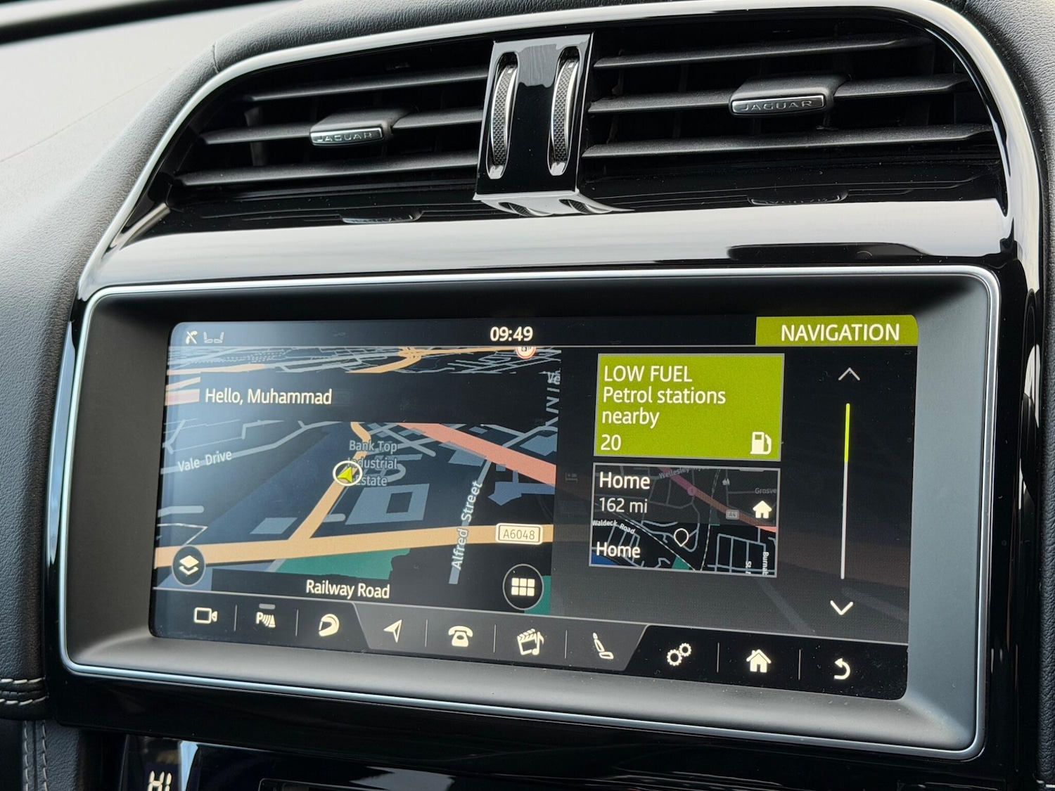 Used Jaguar F-Pace 2017 for sale - 77254967: Photo 32