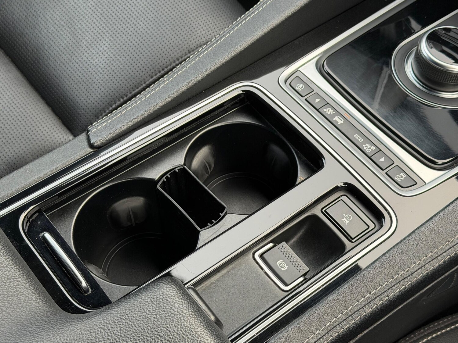 Used Jaguar F-Pace 2017 for sale - 77254967: Photo 42