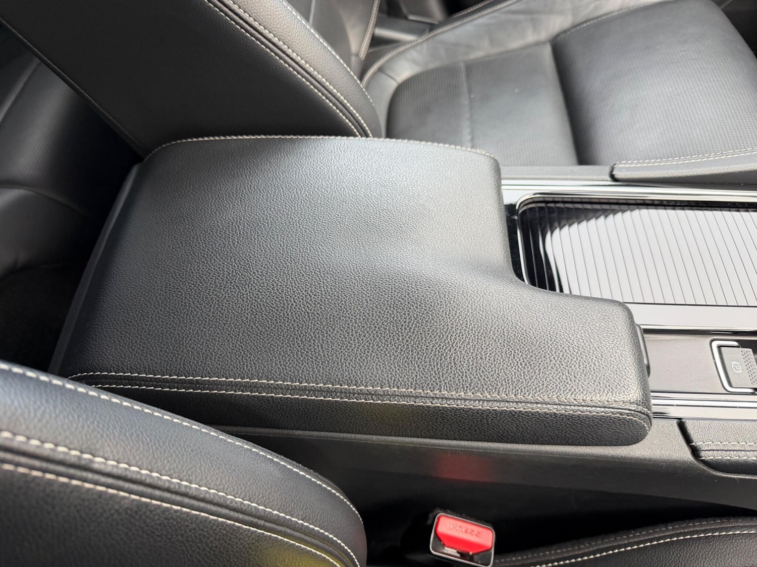 Used Jaguar F-Pace 2017 for sale - 77254967: Photo 43