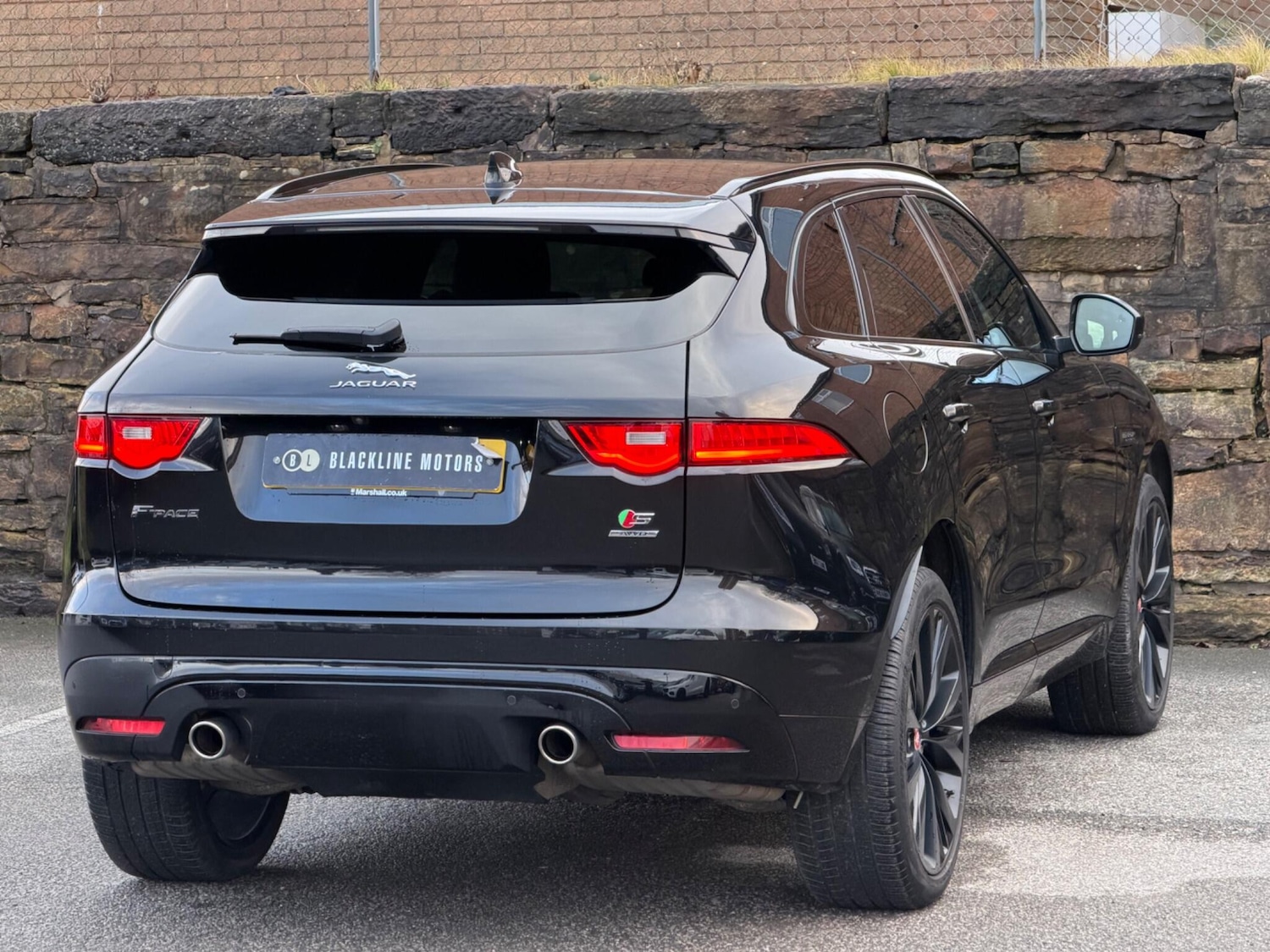 Used Jaguar F-Pace 2017 for sale - 77254967: Photo 5