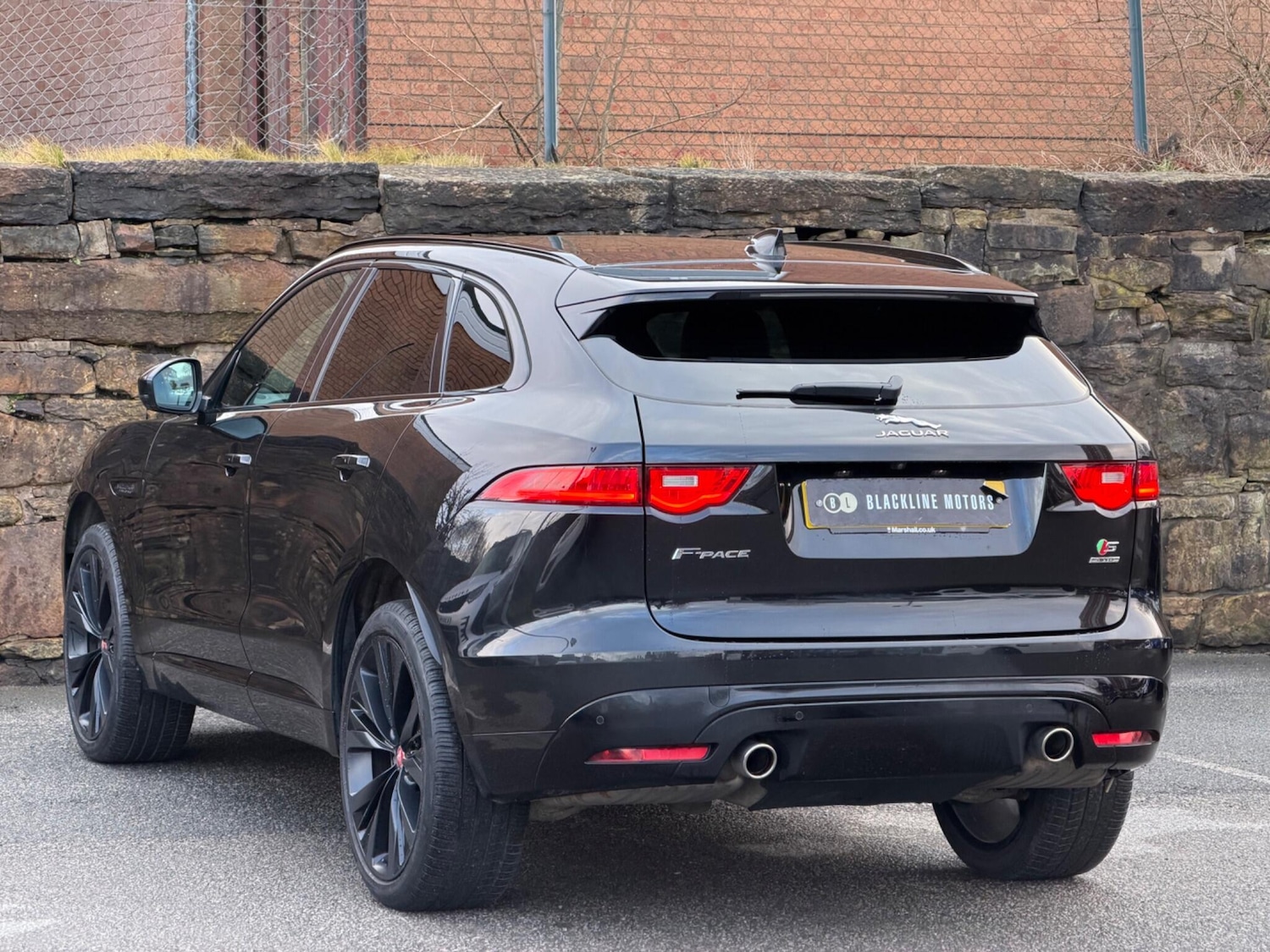 Used Jaguar F-Pace 2017 for sale - 77254967: Photo 6