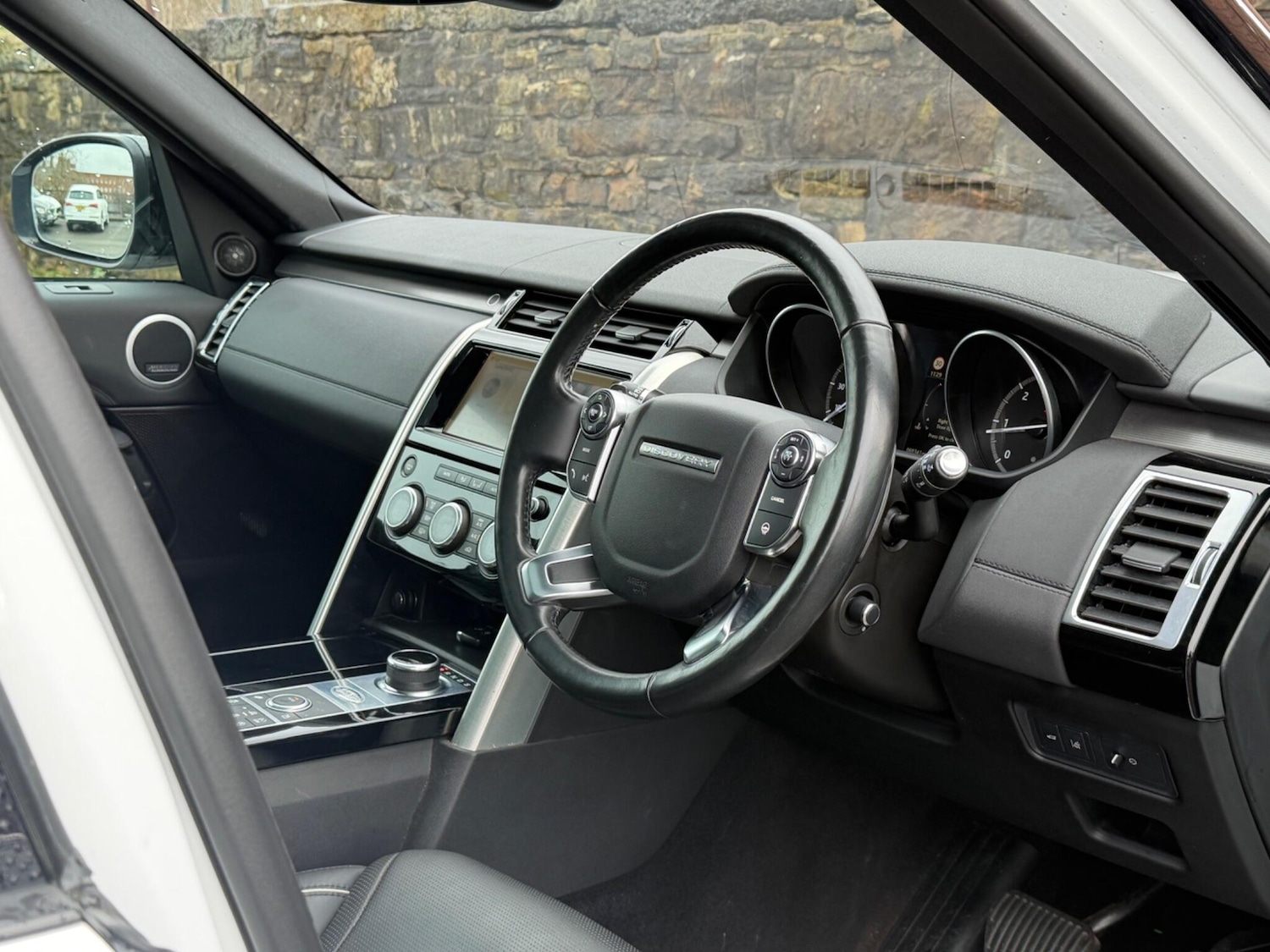 Used Land Rover Discovery 2017 for sale - 77469230: Photo 13