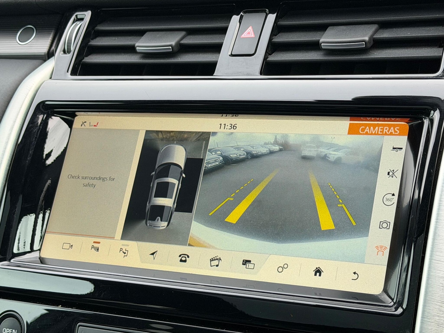 Used Land Rover Discovery 2017 for sale - 77469230: Photo 42