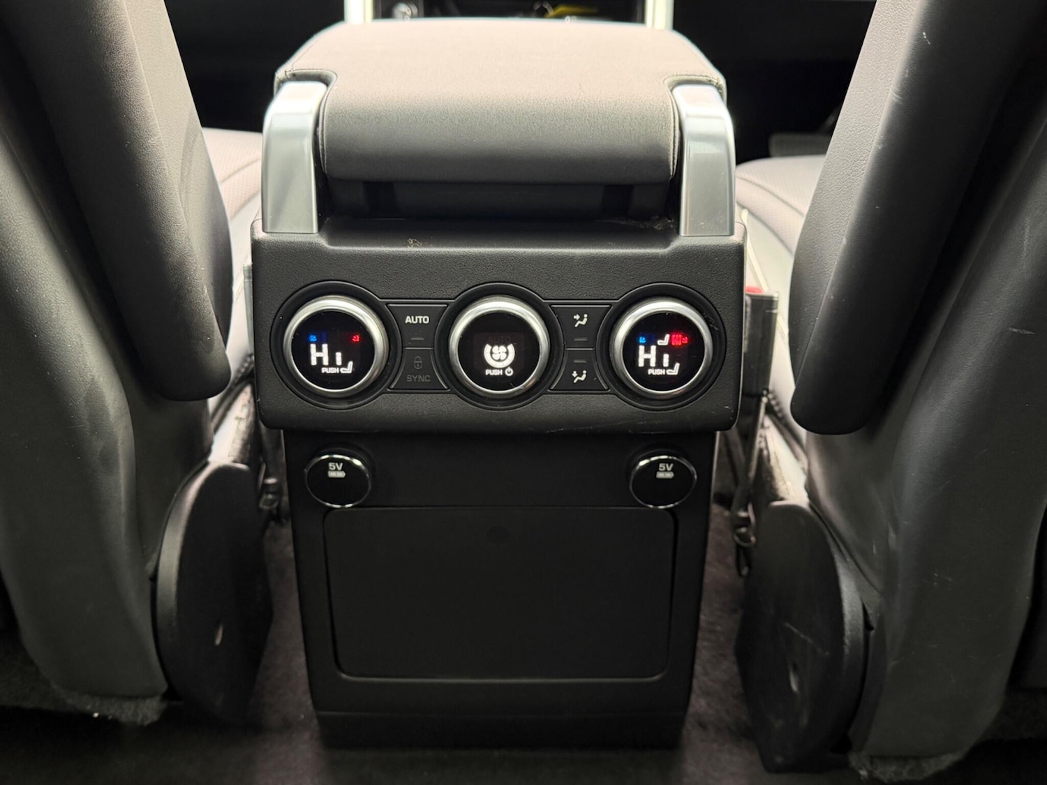 Used Land Rover Discovery 2017 for sale - 77469230: Photo 55