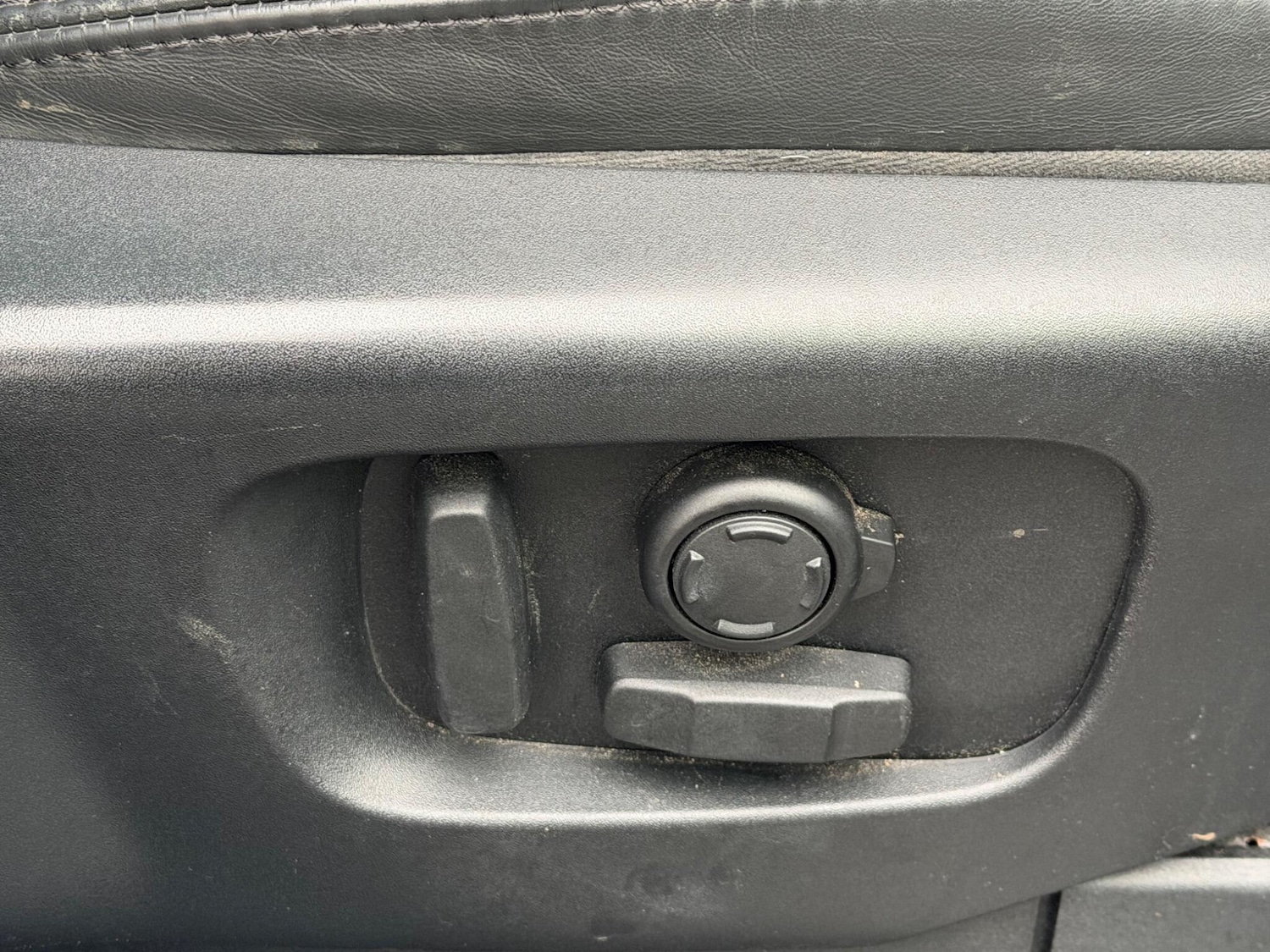 Used Land Rover Discovery 2017 for sale - 77469230: Photo 60