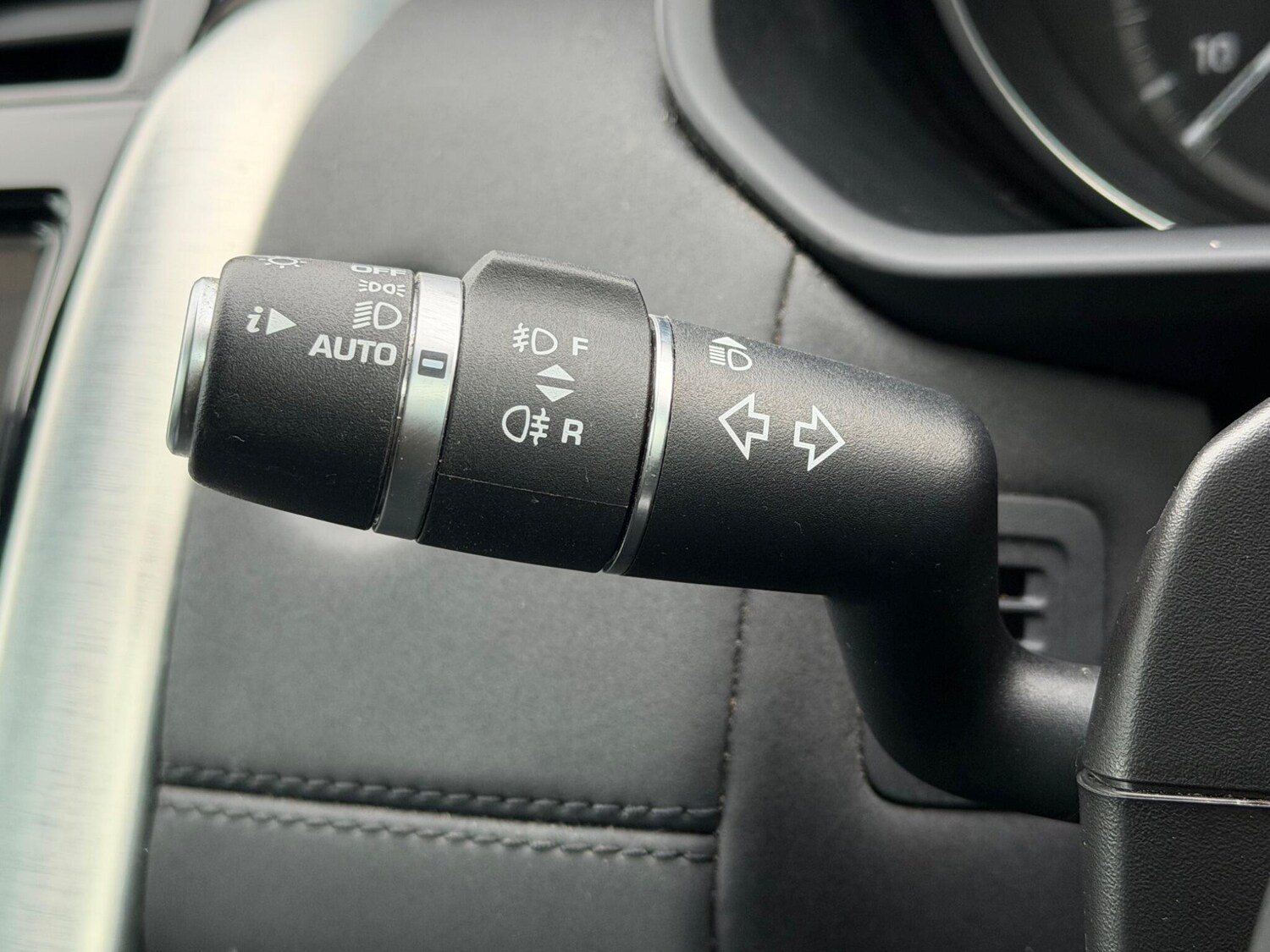 Used Land Rover Discovery 2017 for sale - 77469230: Photo 63