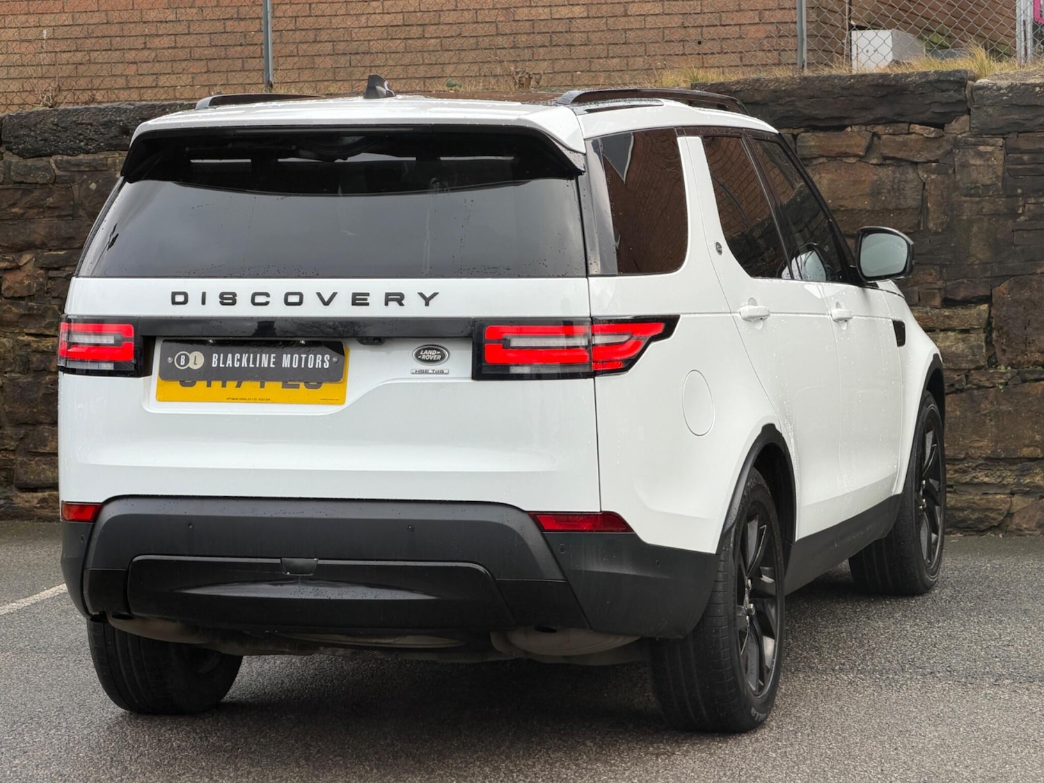 Used Land Rover Discovery 2017 for sale - 77469230: Photo 7