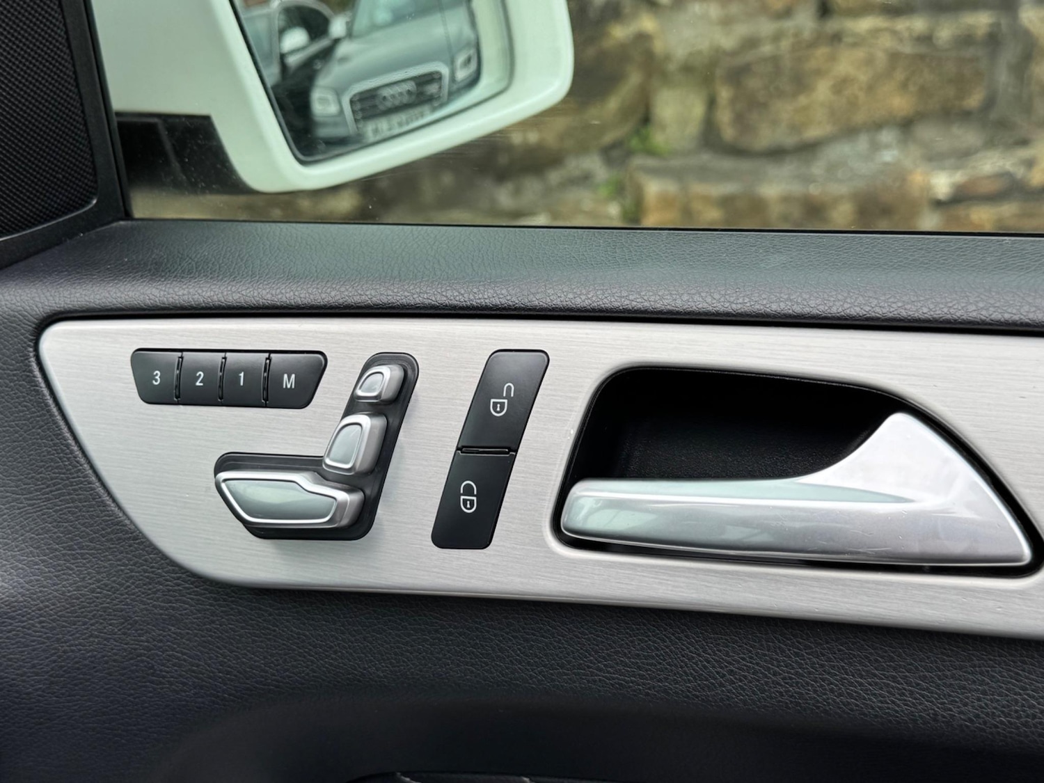 Used Mercedes-Benz GLE 2017 for sale - 76991094: Photo 50