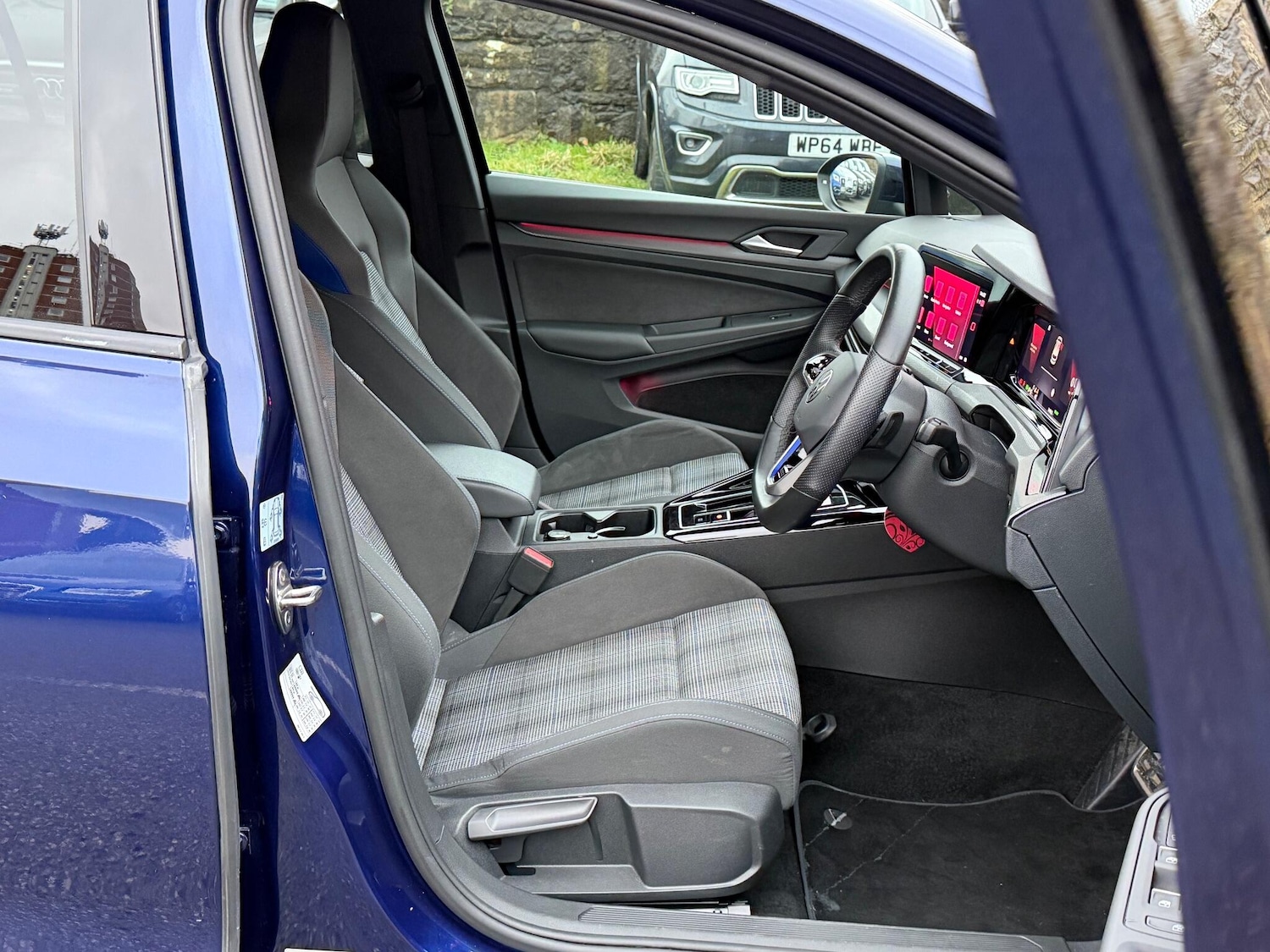 Used Volkswagen Golf for sale - 76976338: Photo 14