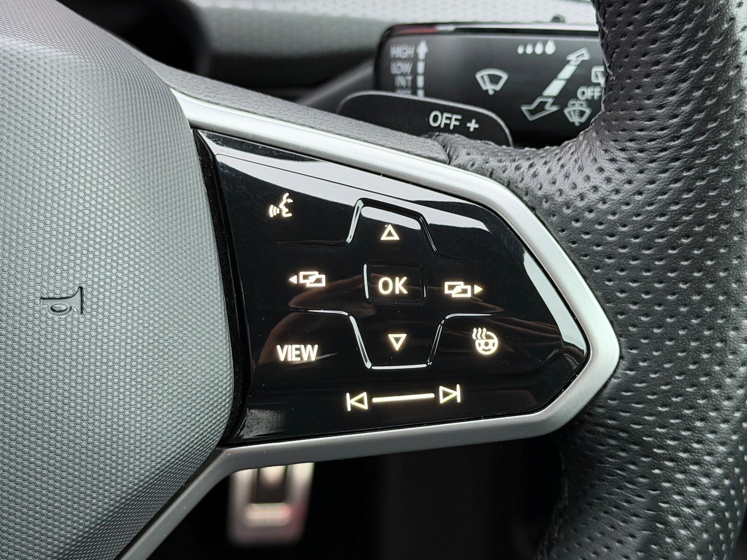 Used Volkswagen Golf for sale - 76976338: Photo 24