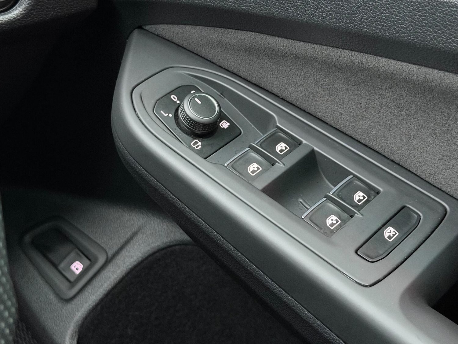 Used Volkswagen Golf for sale - 76976338: Photo 46